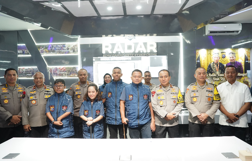Inklusivitas di War Room: Polda Riau Berdayakan Difabel di Program RADAR