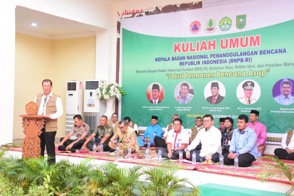Kuliah Umum Kepala BNPB Pusat di Universitas Riau
