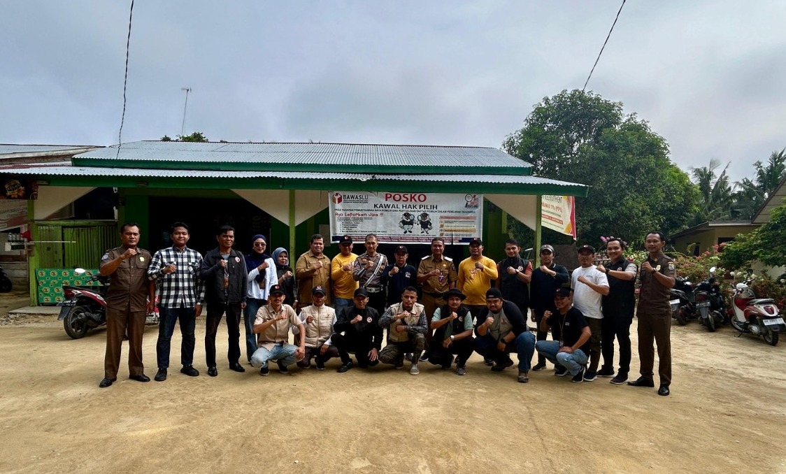 Polsek Bandar Sei Kijang Lakukan Apel Siaga dan Penertiban Alat Peraga Kampanye Jelang Masa Tenang