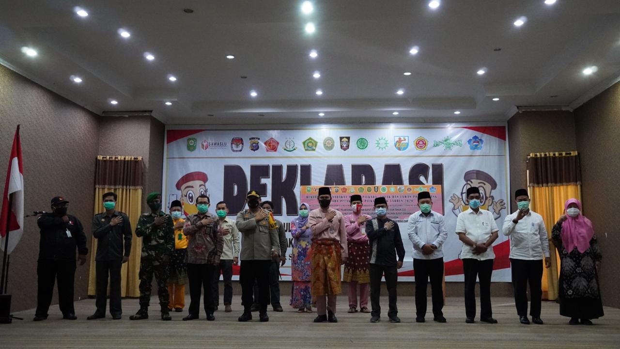 Tolak Politik Uang, Forkopimda Kab. Siak Beserta Unsur dan Elemen Terkait Laksanakan Deklarasi