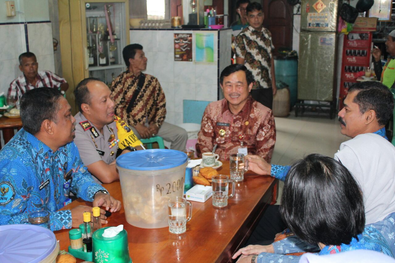Kapolres Kuansing Laksanakan Coffee Morning Bersama Pejabat Daerah Untuk Menjalin Silaturahmi