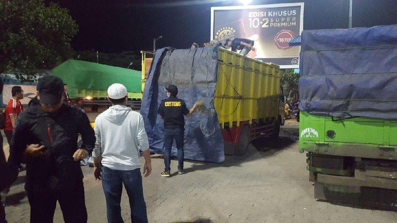 Polres Inhil Bersama Bea Cukai Amankan 497 Karton Minuman Ilegal