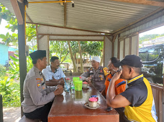 Bersama Masyarakat Binaan, Polsek Pangkalan Lesung Laksanakan Giat Jumat Curhat 