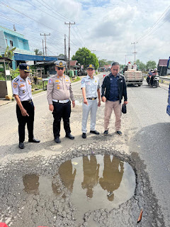 Satlantas Polres Inhil Ajak Stakeholder Terkait untuk Survei Ruas Jalan yang Rusak