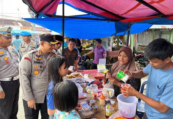 Kapolres Siak Cek Langsung Pos Pam Tertib Ramadhan Lancang Kuning 2024 di Kec. Minas