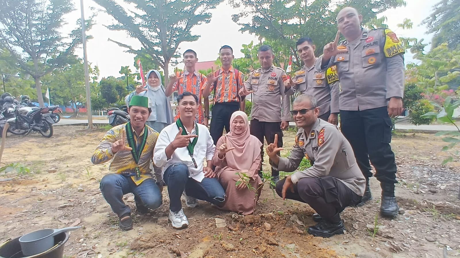 SMA Negeri Olahraga Provinsi Riau, Jadi Lokasi Edukasi Green Policing, Penghijauan, dan Cinta Lingkungan