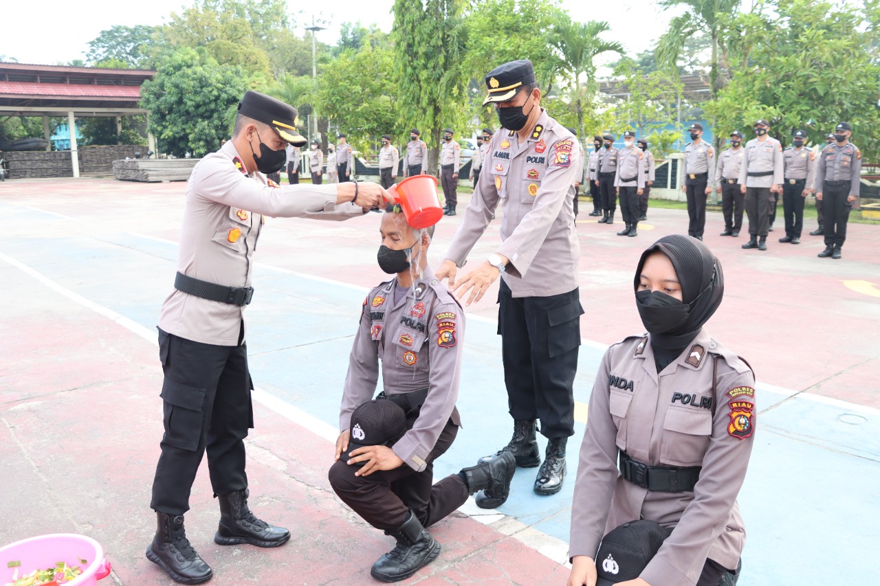 Polres Inhu Gelar Apel Penyambutan 11 Bintara Remaja Tahun 2021