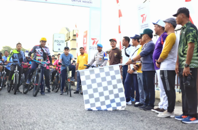 Polres Meranti Gelar Fun Bike dan Olahraga Bersama dalam Rangka Hari Bhayangkara