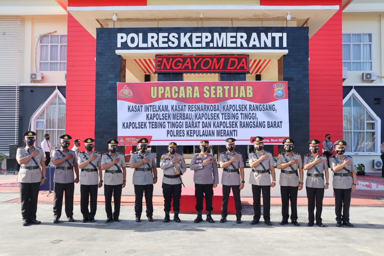 Pimpin Sertijab 5 Kapolsek dan Dua Kasat, Ini Pesan Kapolres Meranti