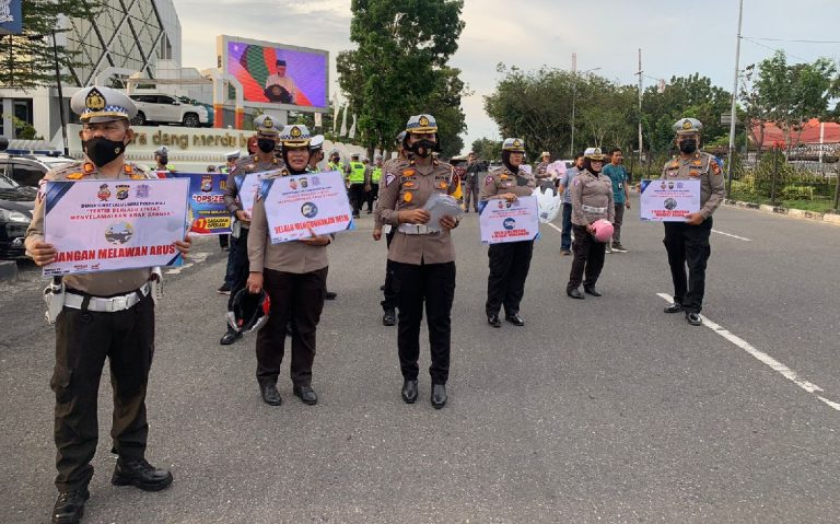 Pawai Takbir Iduladha, Satlantas Polresta Pekanbaru Lakukan Pengalihan Arus,