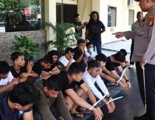 Dini Hari Kemarin, Polisi Tangkap 15 Orang Diduga Geng Motor