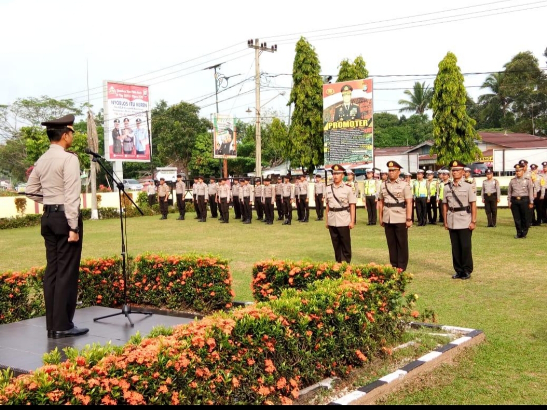 Kapolres Kampar Pimpin Upacara Sertijab Kasat Sabhara & Kapolsek Bangkinang Barat