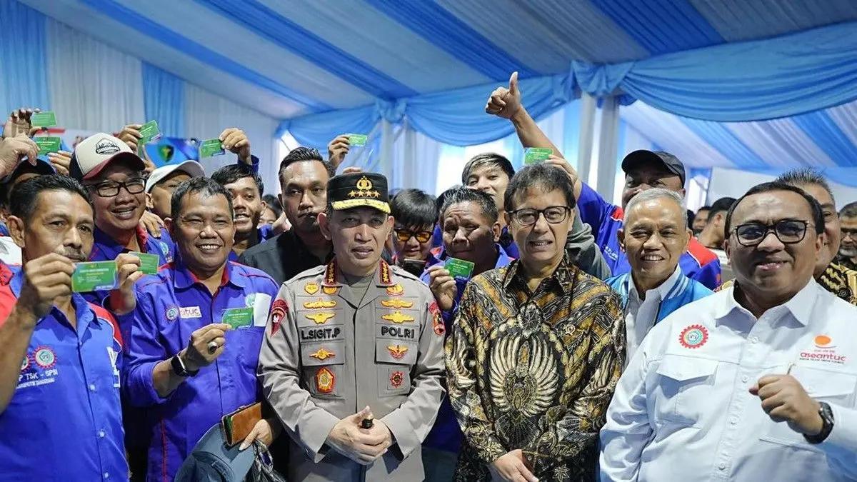 Kapolri Luncurkan Kartu Bhayangkara Prioritas Buruh, Permudah Akses Layanan Kesehatan Pekerja