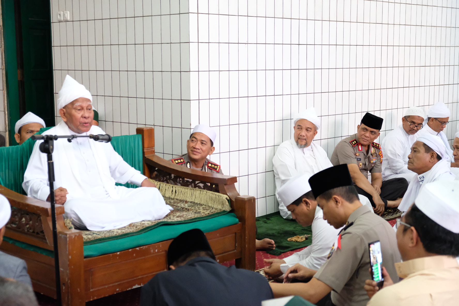 Kapolda Riau Hadiri Peringatan Maulid Nabi Muhammad SAW di Pondok Pesantren Babussalam