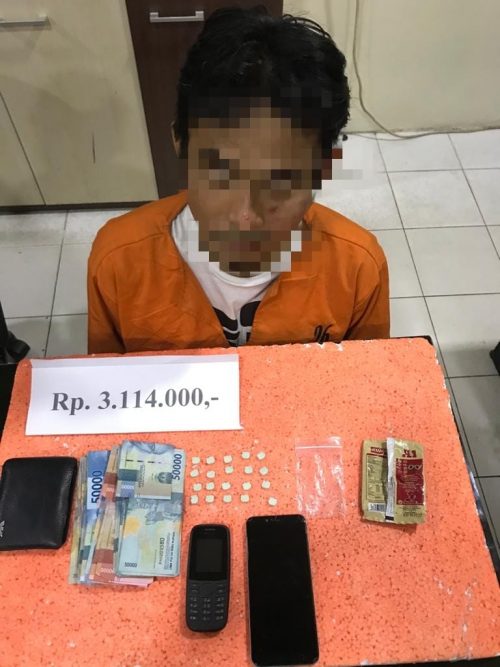 Sat Narkoba Polres Inhil Tangkap TO Pengedar Narkoba Pil Ekstasi