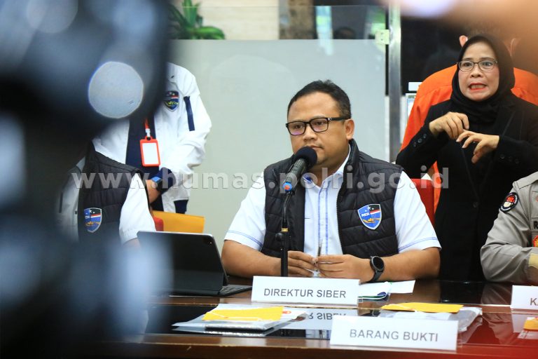 Polri Siapkan Aplikasi untuk Cek IMEI Ilegal