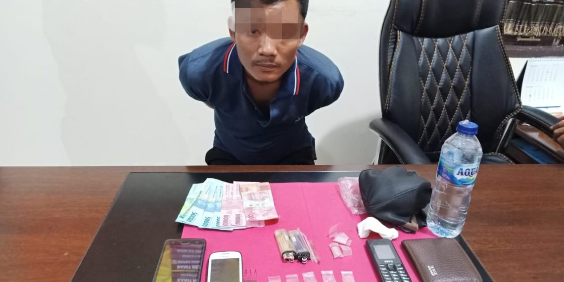 Polsek Perhentian Raja Tangkap Seorang Pengedar Narkoba di Desa Lubuk Sakat