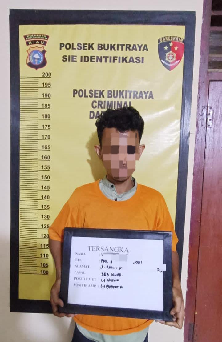 Terekam CCTV Saat Curi Kotak Infak, Dua Orang Pemuda Berhasil Ditangkap Polsek Bukit Raya