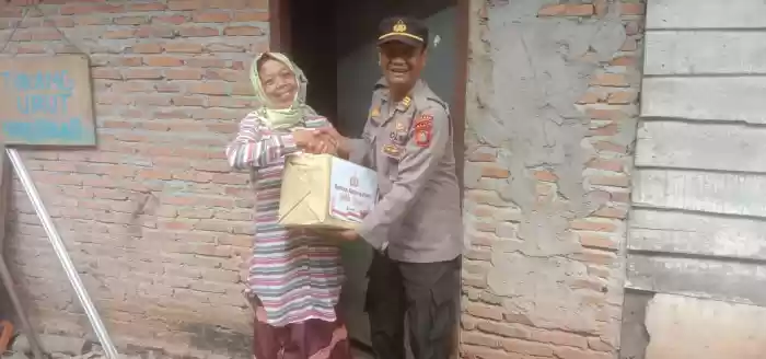 Polres Dumai Bantu Masyarakat Kurang mampu