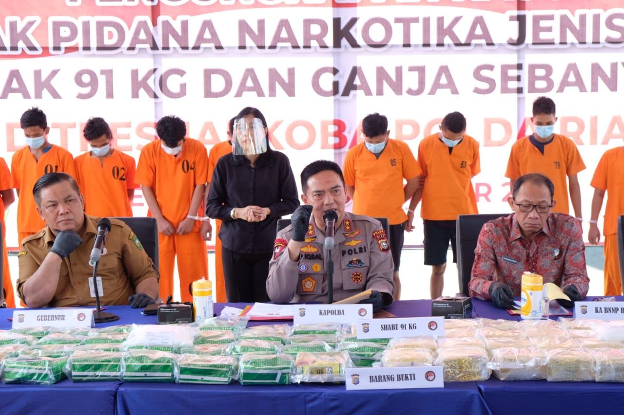 800 KG Narkoba Jenis Sabu Disita Polda Riau Kurun Waktu 11 Bulan Kepemimpinan Irjen Moh Iqbal