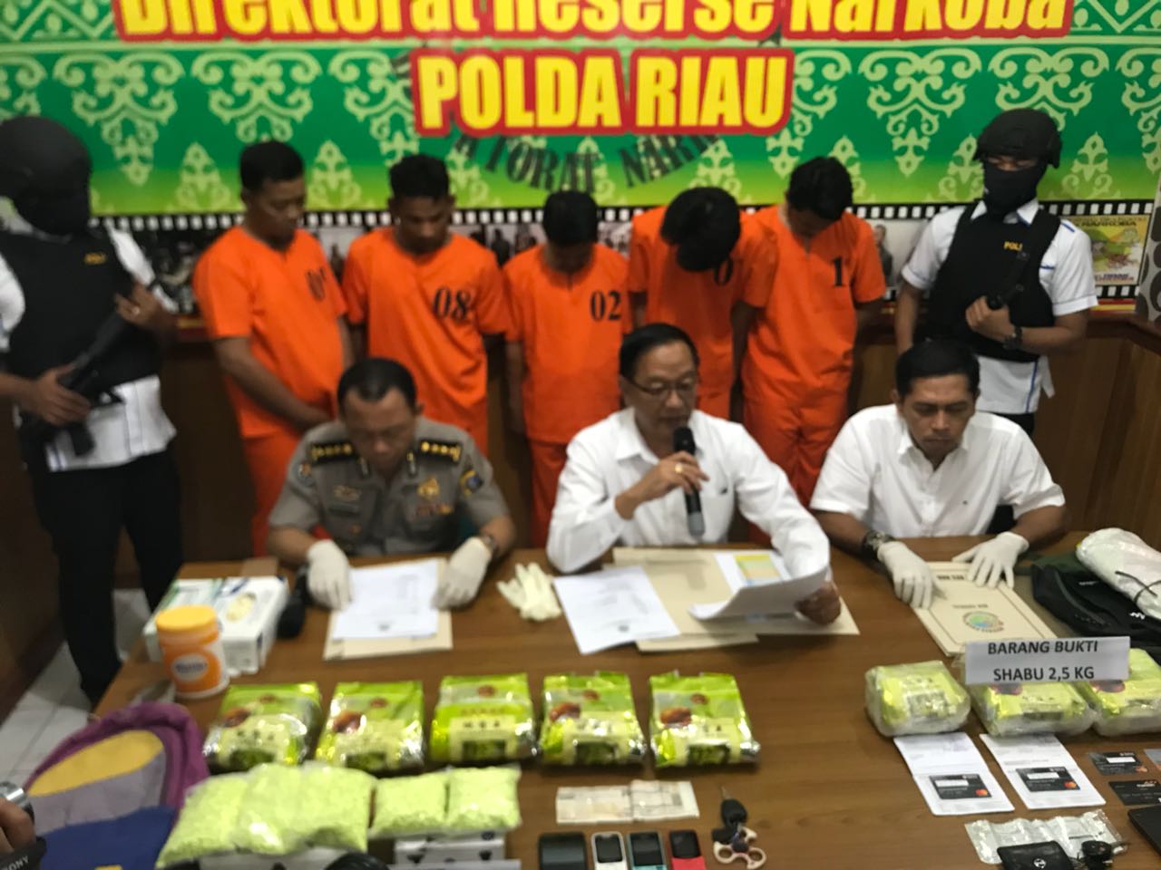 Hendak Sembunyikan Narkoba Di Tas Ransel Pelaku Ini Diamankan Dit Res Narkoba Polda Riau