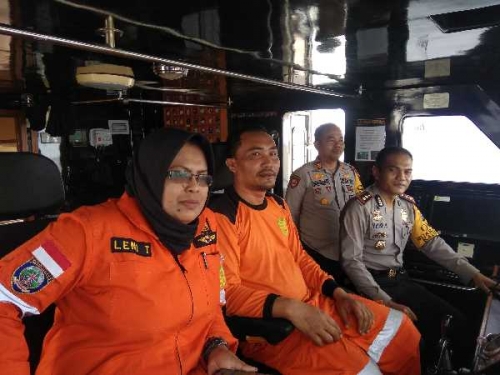 Kapolres Bengkalis Turun Langsung Mencari Korban Hilang Kapal DBS 02