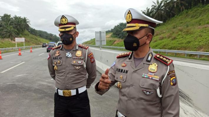 Ditlantas Polda Riau Tindak Tegas, Lebihi Kecepatan Normal di Jalan Tol Pekanbaru-Dumai