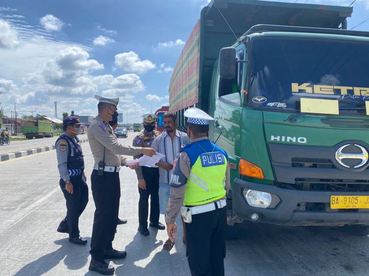 Minimalisir Pelanggaran Lalulintas, Ditlantas Polda Riau Bersama Instansi Terkait Tertibkan Kendaraan ODOL