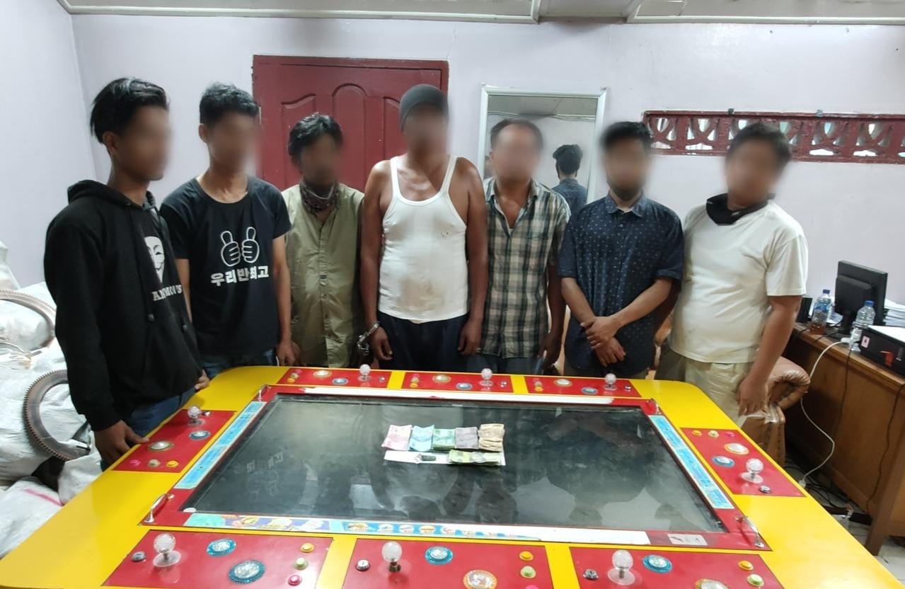 Alamaaak...Sedang Asik main Game Ikan, 7 Orang dicokok Polisi