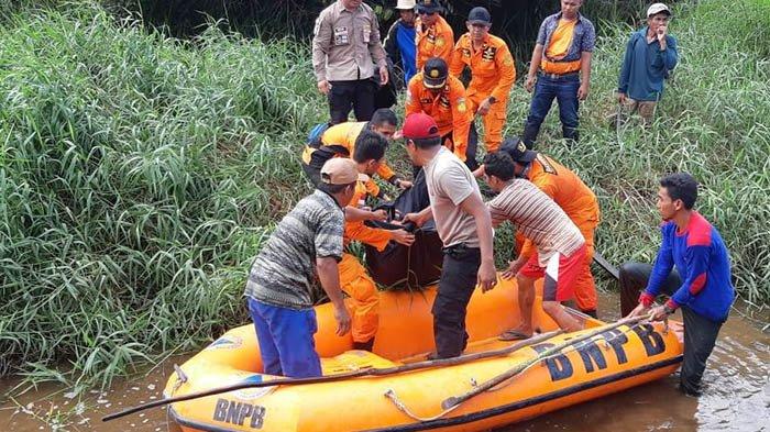 Sehari Tidak Pulang, Seorang Nelayan Ditemukan Tewas Di dalam Kanal