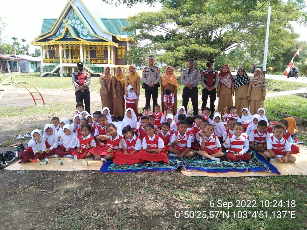 Polsek Rangsang Sosialisasikan Tertib Lalin dan Rambu-rambu pada Anak Usia Dini