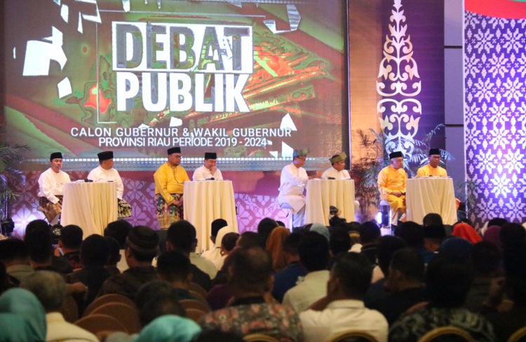 Kapolda Riau Hadiri Debat Publik Pasangan Calon  Gubri dan Wagubri Provinsi Riau Tahun 2018