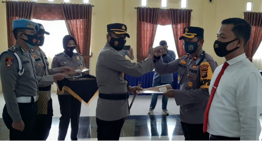 Kompol Ricky Ricardo, SIK, Sukses Berkarier dapat Penghargaan dari Polda Riau