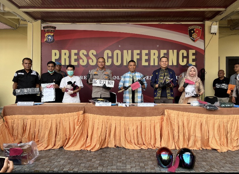 Polisi Bongkar Jual Beli Satwa Dilindungi di Riau, Owa Dijual Rp 10 Juta