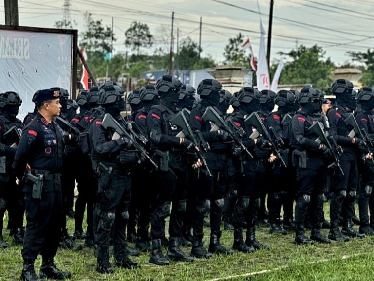 Pasukan Brimob II Korps Brimob Polri amankan Peringatan Hari Kemerdekaan Republik Indonesia ke 79 di IKN