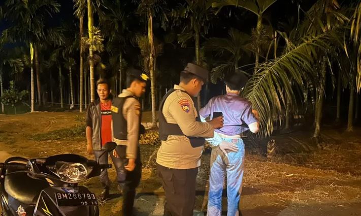 Polsek Tembilahan Lakukan Patroli KRYD di Telaga Biru