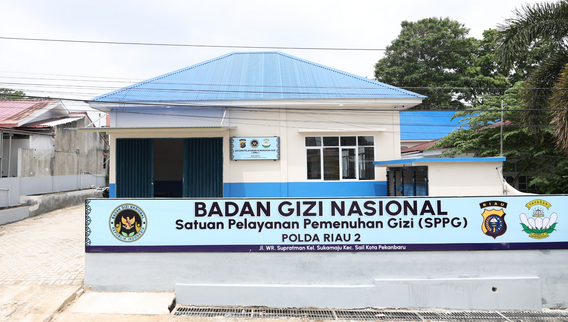 Warga Pekanbaru Berterima Kasih SPPG Polda Riau Kerja Lokal