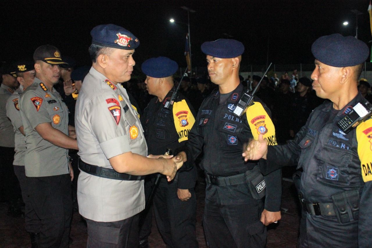 Kapolda Riau Lepas Keberangkatan 1 Batalyon Brimob Polda Riau BKO Papua 