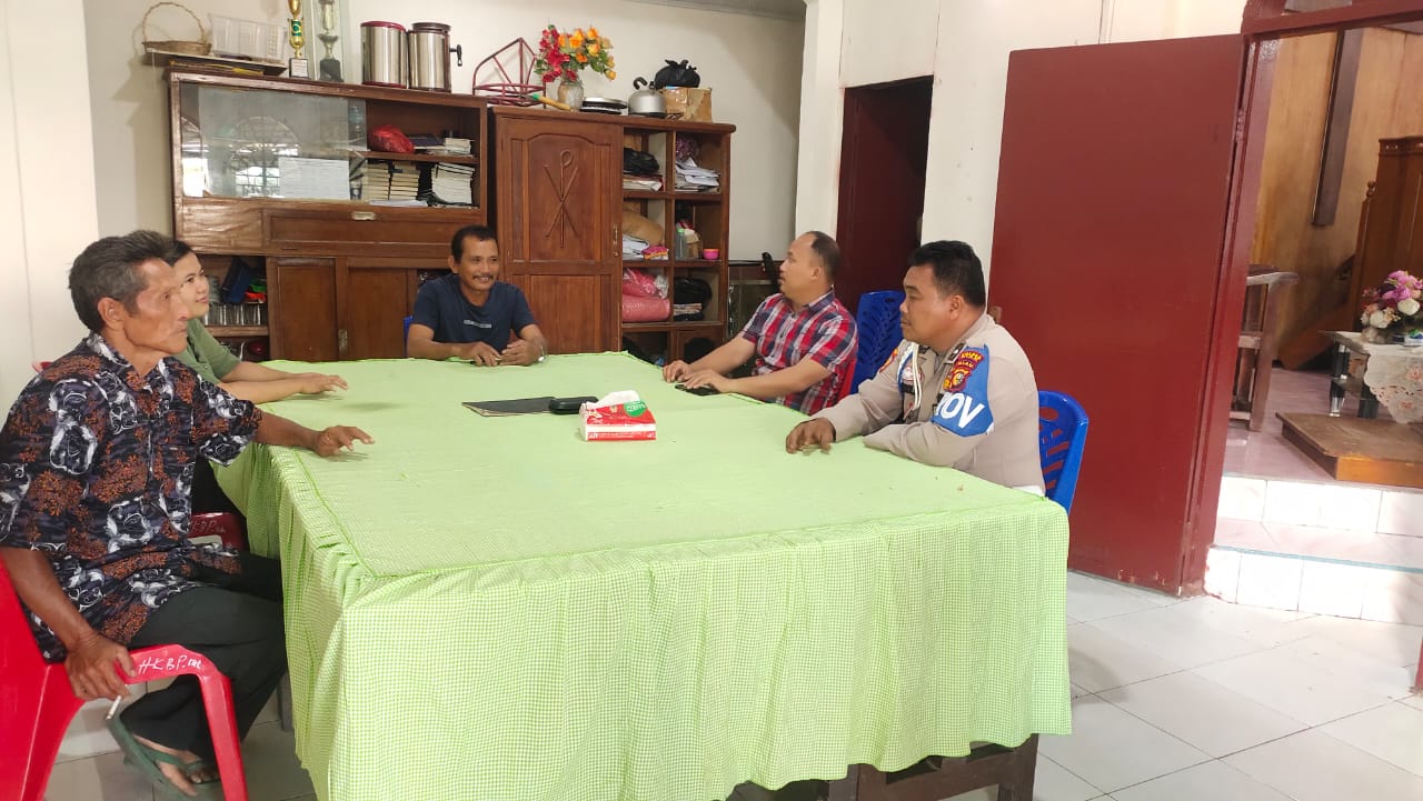 Polsek Siak Gelar Minggu Kasih di Gereja HKBP Resort Siak, Sampaikan Pesan Kamtibmas Kepada Masyarakat