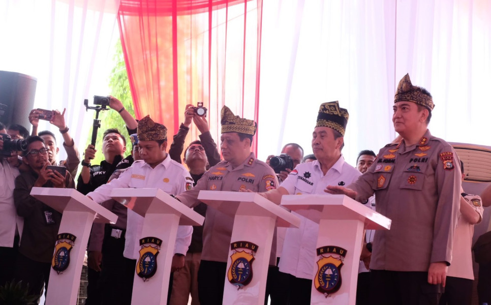 Tingkatkan Keamanan, Polda Riau Launching Polisi RW Serentak di Seluruh Jajaran