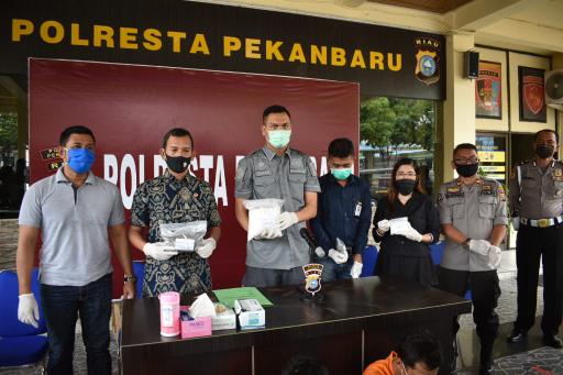 Pengedar Sabu di Pekanbaru Banyak Tertangkap di Kamar Hotel Selama PSBB