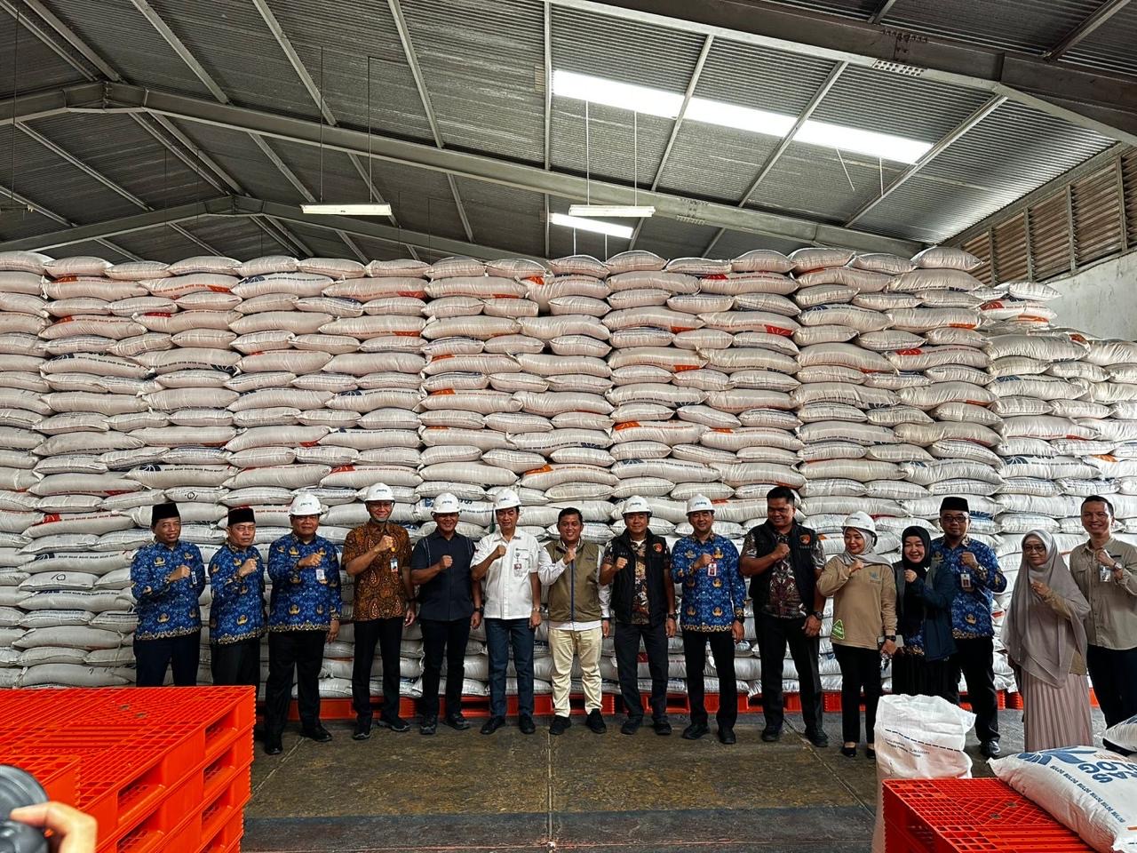 Polda Riau Bersama Pemprov Pastikan Harga, Stok, dan Distribusi Pangan Aman Jelang Natal 2025 dan Tahun Baru 2026