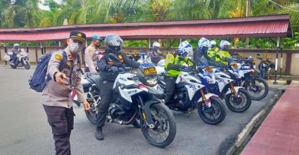 Kapolda Riau Kunker ke Inhil Berkendara Dari Pekanbaru