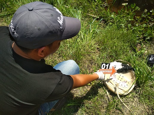 Pasutri Temukan Orok Yang Sudah Tidak Bernyawa, Saat Sedang Memancing