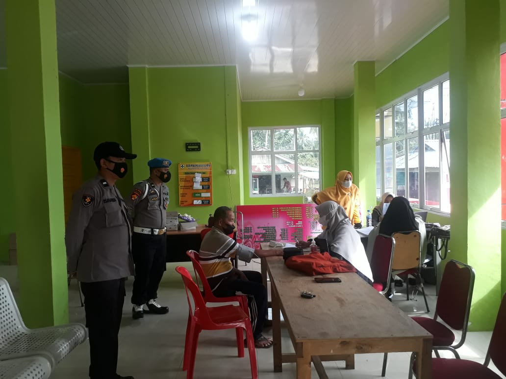 Polsek Kuala Kampar Kembali Kawal Giat Vaksinasi di Puskesmas Setempat