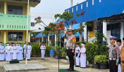 Kunjungi Sekolah, Satlantas Polres Inhil Tanamkan Budaya Tertib Lalu Lintas